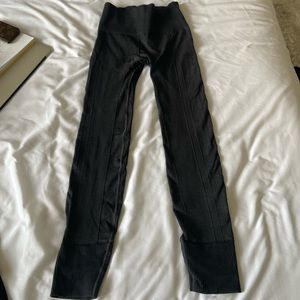 Lulu seamless leggings (original version)